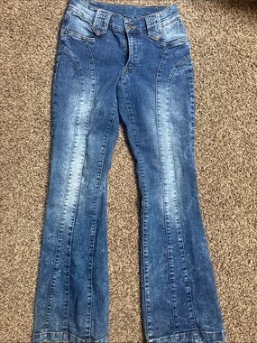 Women’s Blue Denim Flare Jeans - Classic Mid Wash